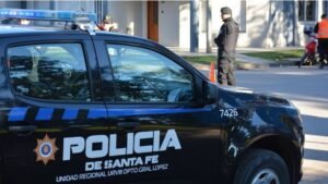 Seis policías fueron imputados por coimas y armado de causas en Rosario Una investigación por corrupción dentro de la fuerza