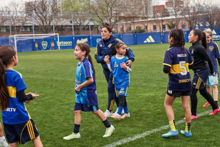 REVOLUCIÓN EN LAS CANCHAS: La Lucha del Fútbol Femenino en Argentina que Rompe Prejuicios y Avanza hacia la Profesionalización