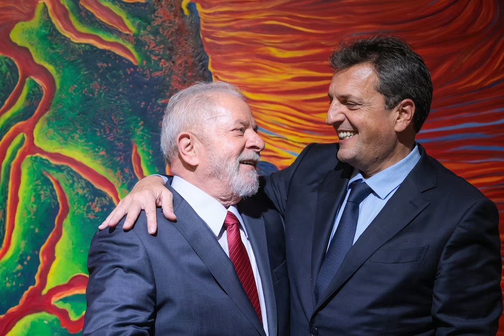 ÚLTIMO MOMENTO | Sergio Massa salió a bancar fuerte a Lula en medio de las elecciones presidenciales en Brasil