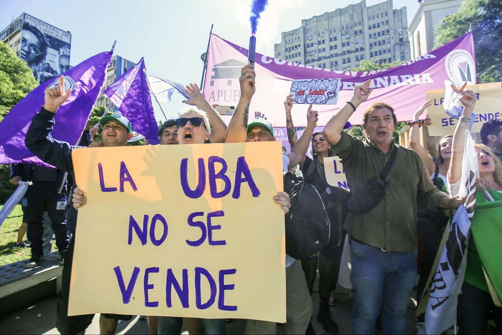 Crisis educativa en Argentina: el veto a la Ley de Financiamiento desata una ola de protestas y paros universitarios