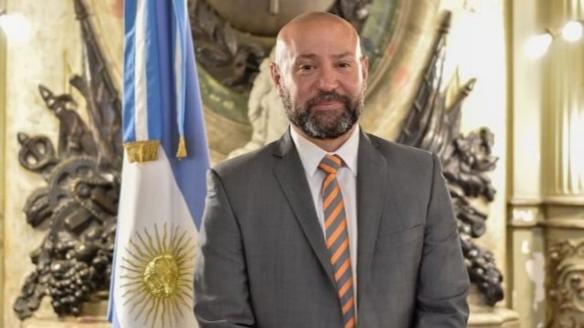 La anatomía del cinismo: mientras el Estado recorta ayudas, la Agencia de Discapacidad oculta un desfasaje de 158 mil millones